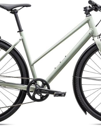 Specialized Sirrus       Step-through Eq 2025 Gloss Spruce