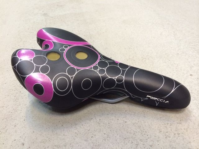 Cultima Selle Royal Gel Sadel  Sort Lilla
