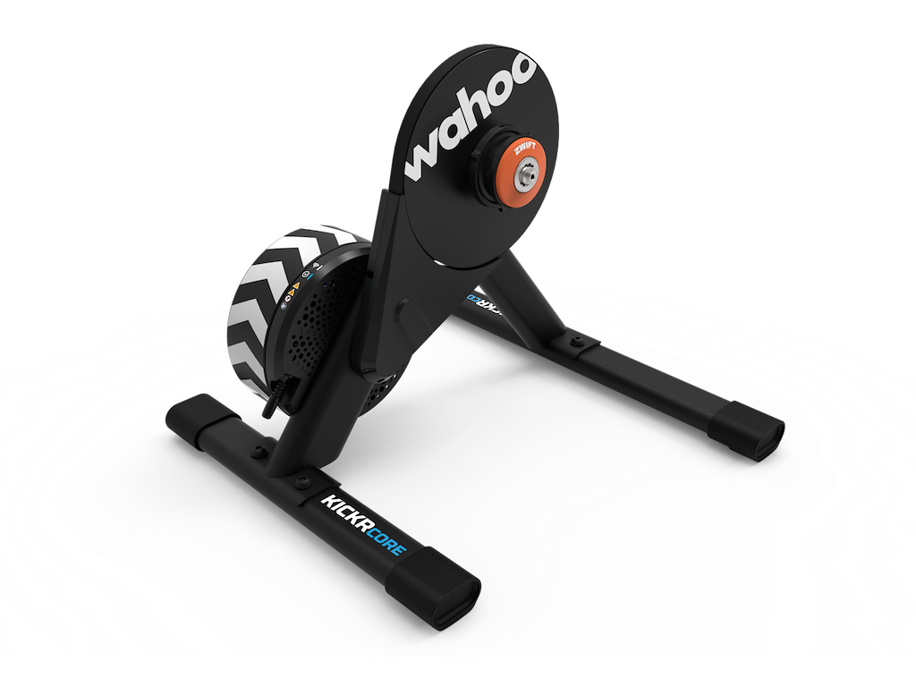 Wahoo Kickr Core Hometrainer Med Zwift Cog Click